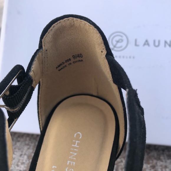 Black suede heeled sandal - Picture 3 of 6